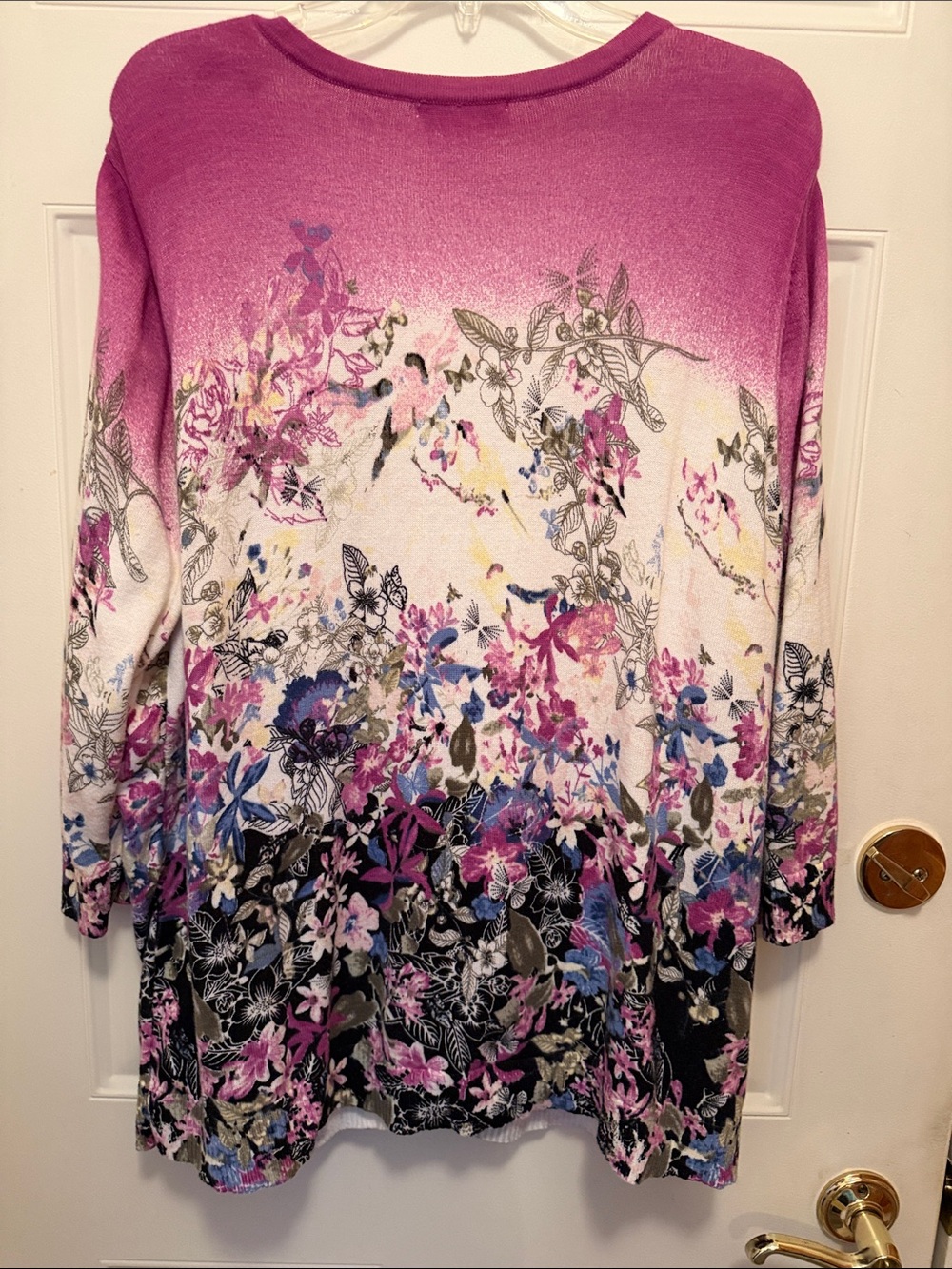 CJ Banks Pink Floral Cardigan. 2X - Picture 4 of 5